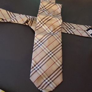 Burberry tie